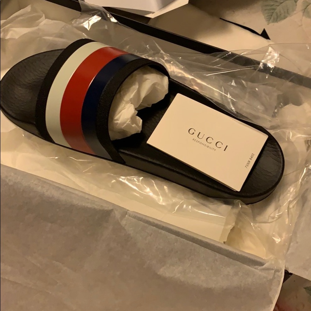 GUCCI SLIDES ❤️ AUTHENTIC